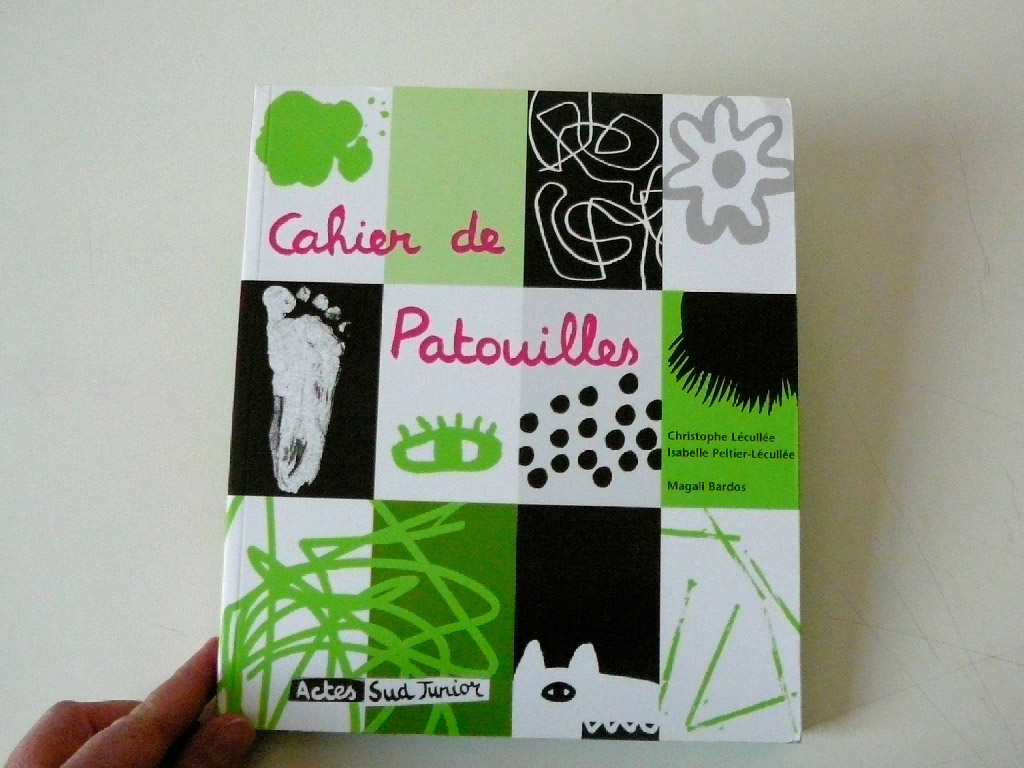 Cahier de Patouilles / © Magali Bardos