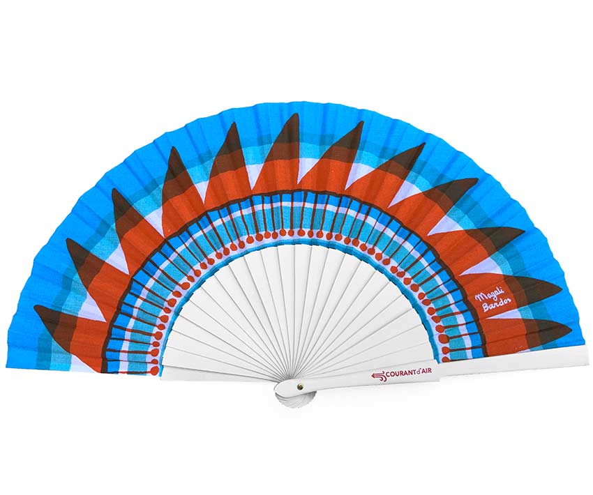 Sunscreen ©courant d'air © Magali Bardos éventail handfan abanicos motif pattern sérigraphie sur tissus silkscreen bleu rouge blanc iroquois soleil